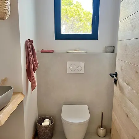 Villa New With Private Swimming Pool In Lecci