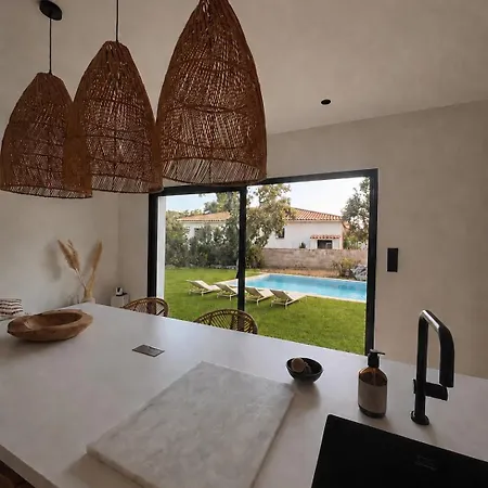 New With Private Swimming Pool In *